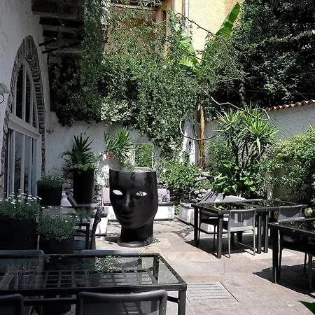 Отель Caffe Dell'arte Boutique Локарно