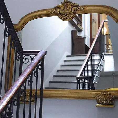 Отель Caffe Dell'arte Boutique Локарно