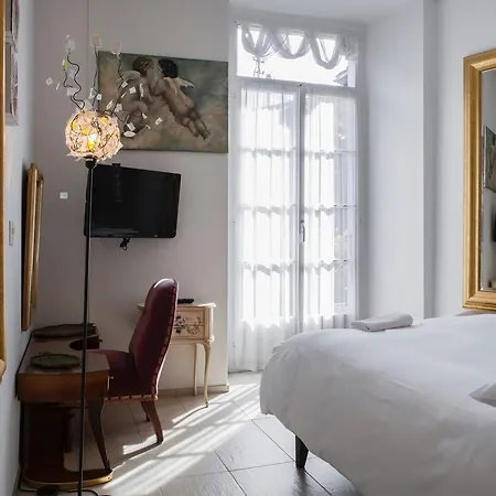 Отель Caffe Dell'arte Boutique 3*
